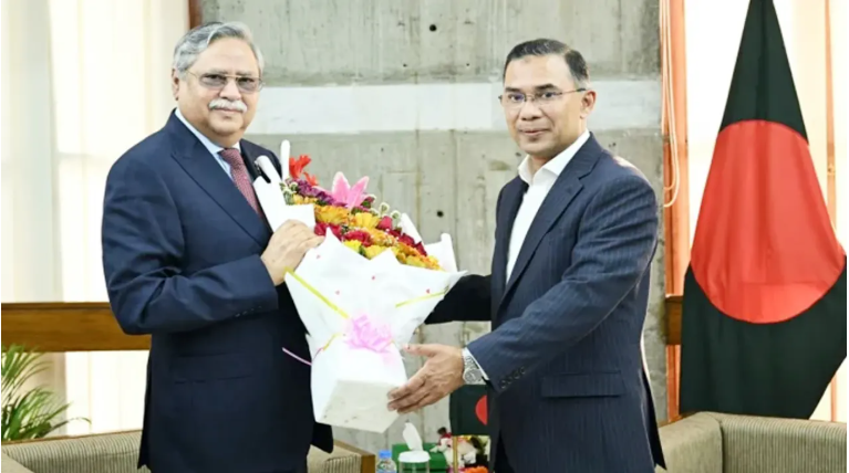 রাষ্ট্রপতি নির্বাচন ও মেয়াদ–পদ শূন্য হওয়ার বিধান কী বলে আইন